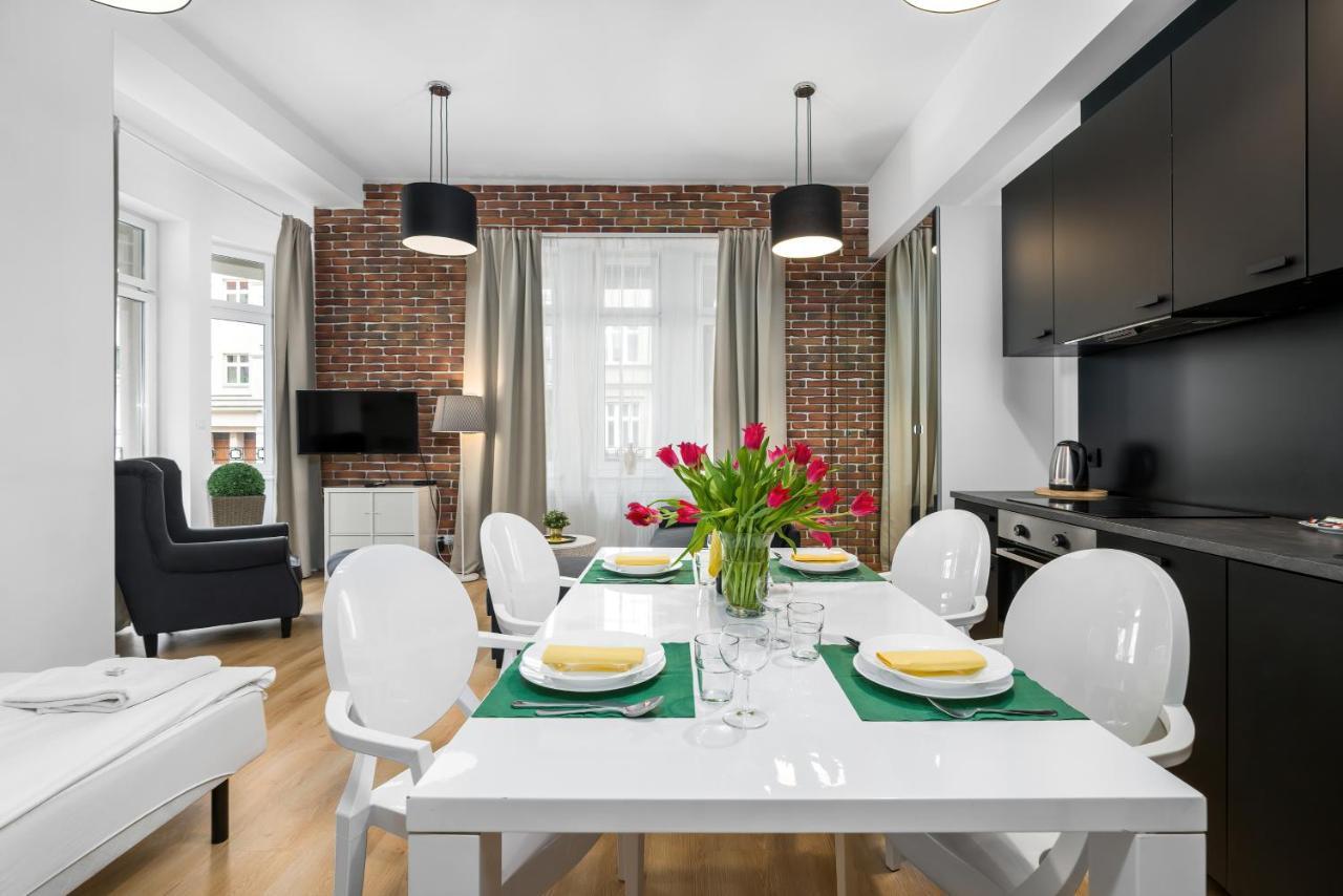 Apartment Poznan Mtp Chelmonskiego By Noclegi Renters Extérieur photo