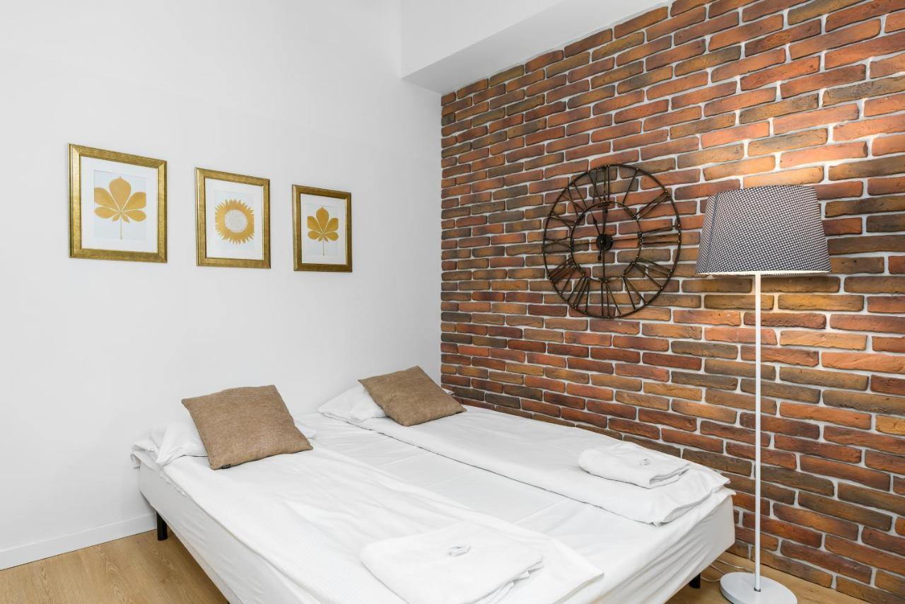 Apartment Poznan Mtp Chelmonskiego By Noclegi Renters Extérieur photo